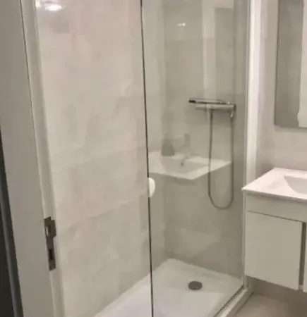 Amazing Flat In Madragoa דירה